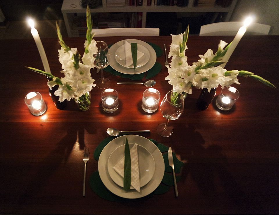 5 Elevated Table Settings For Date Night — Tiffany Leigh Design